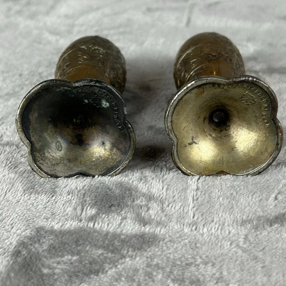 Vintage Metal Salt & Pepper Shakers Heavy Patina Made In Occupied Japan Heavy